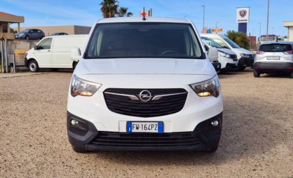 Citroen Berlingo usata a Oristano (9)