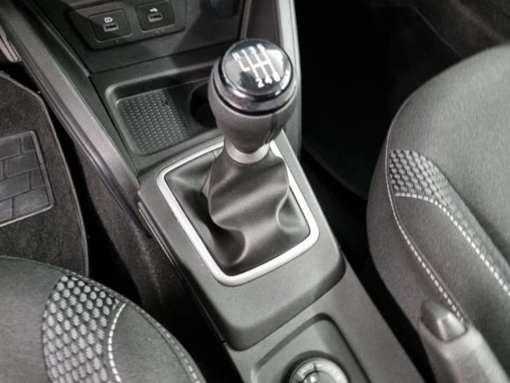 Dacia Duster usata a Como (13)