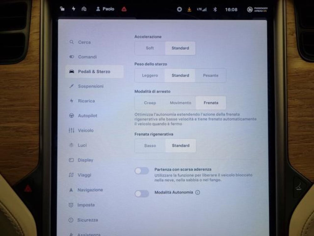 Tesla Model S usata a Como (14)