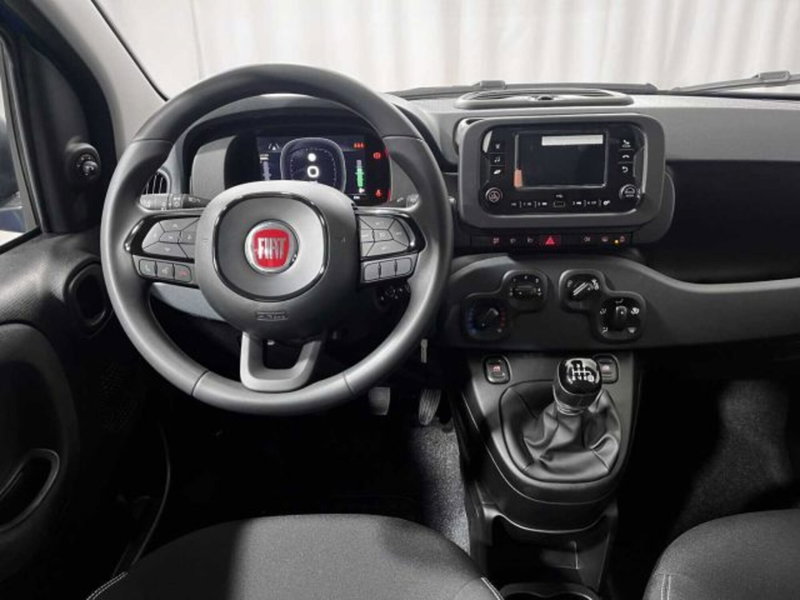 Fiat Panda nuova a Sondrio (14)