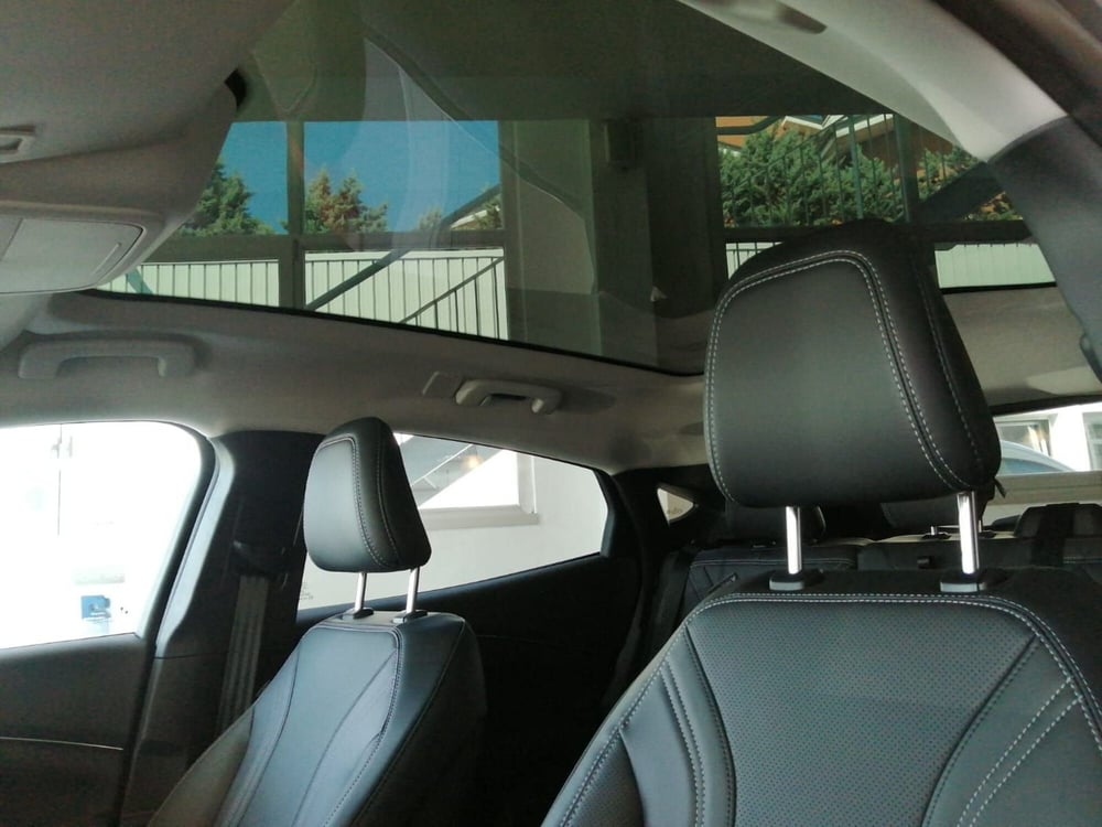 Ford Mustang Mach-E nuova a Brescia (13)