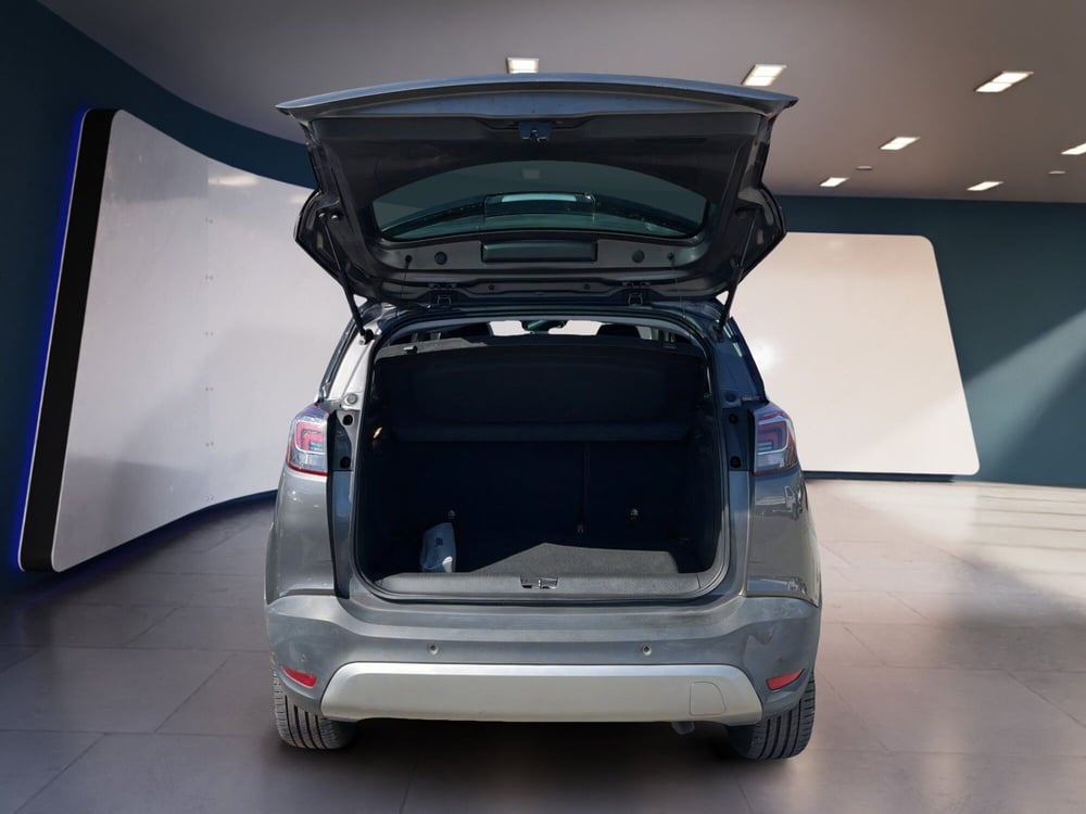 Opel Crossland X usata a Torino (7)