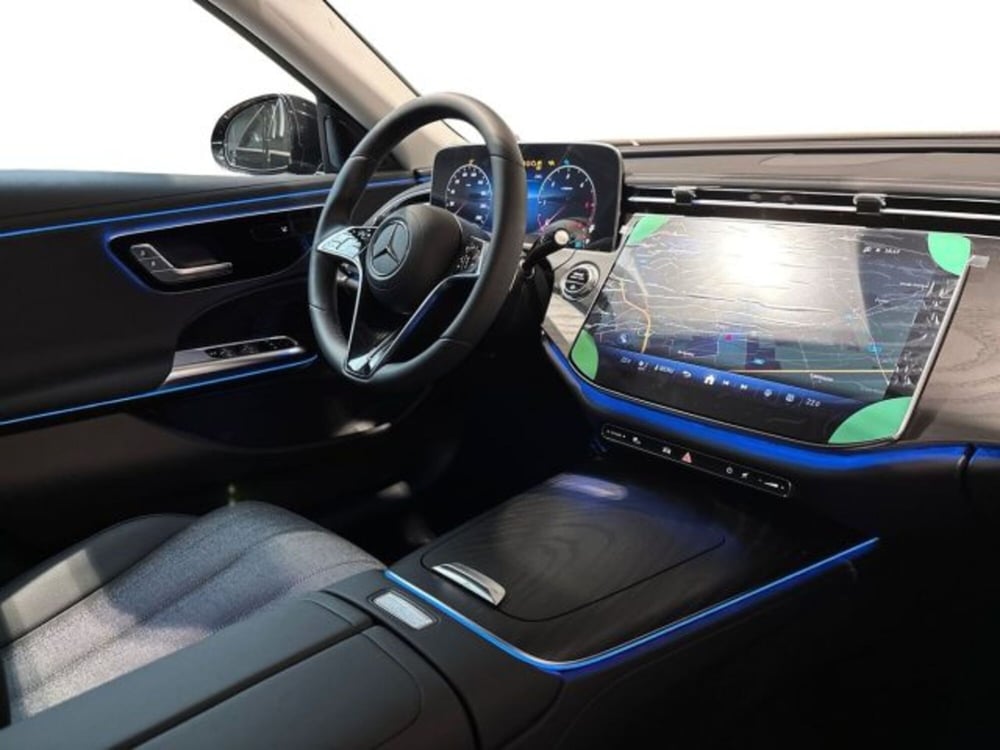 Mercedes-Benz Classe E Station Wagon nuova a Bologna (15)