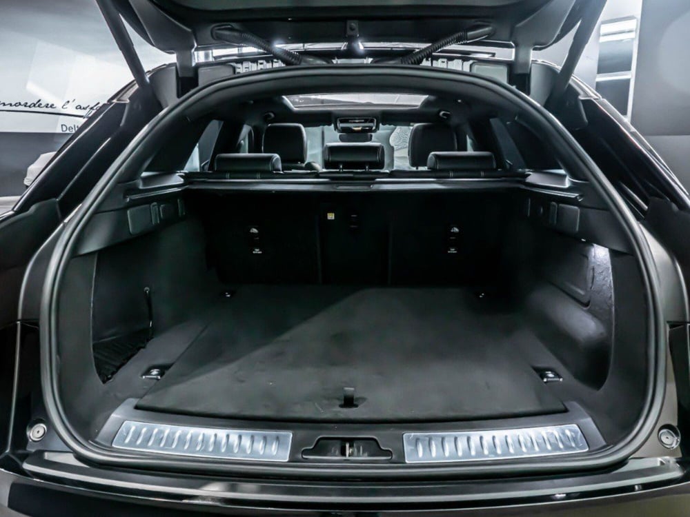 Land Rover Range Rover Velar usata a Macerata (8)