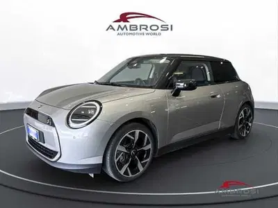 MINI Mini SE Classic nuova a Viterbo