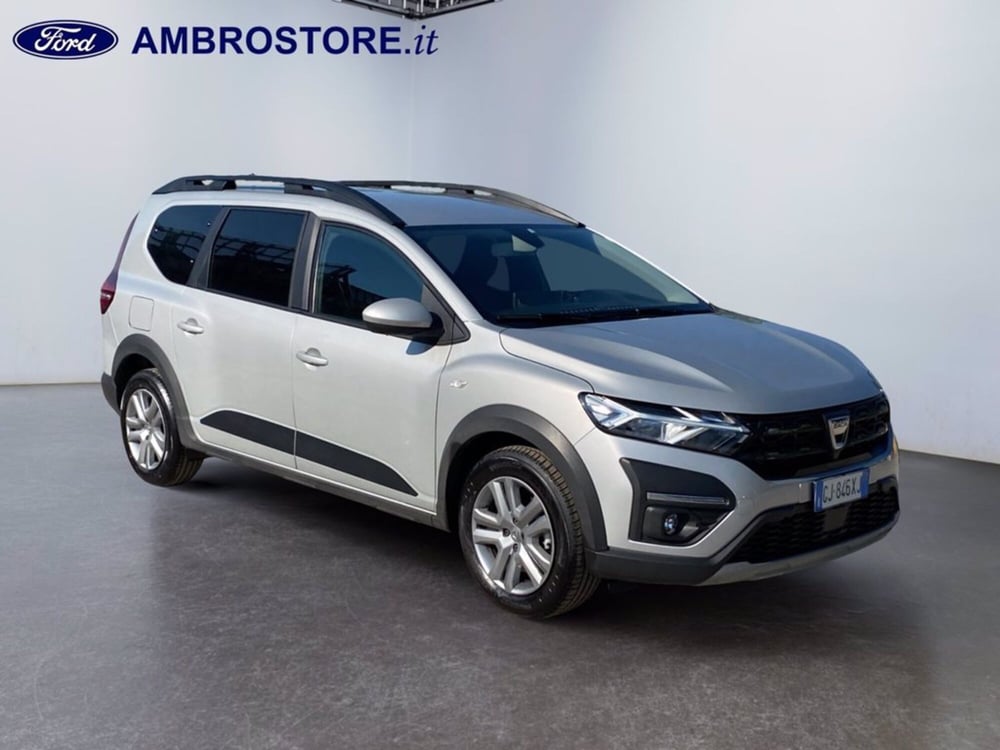 Dacia Jogger usata a Milano (3)