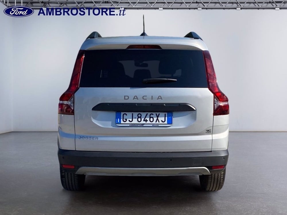 Dacia Jogger usata a Milano (6)
