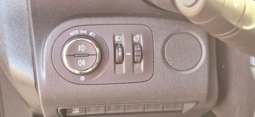 Opel Combo Furgone usata a Oristano (18)