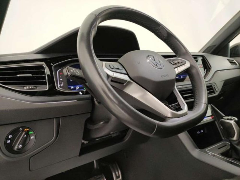 Volkswagen Taigo usata a Matera (13)