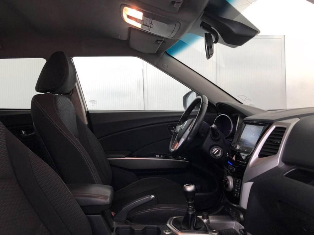 Ssangyong Tivoli usata a Torino (7)