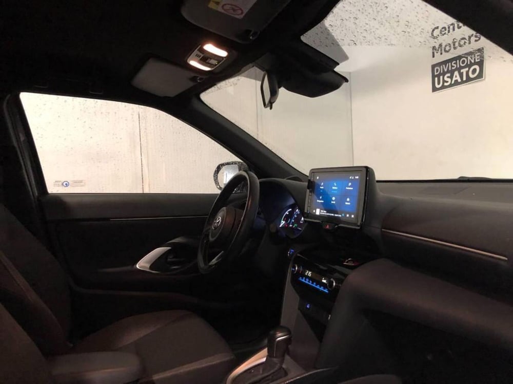 Toyota Yaris Cross usata a Torino (8)