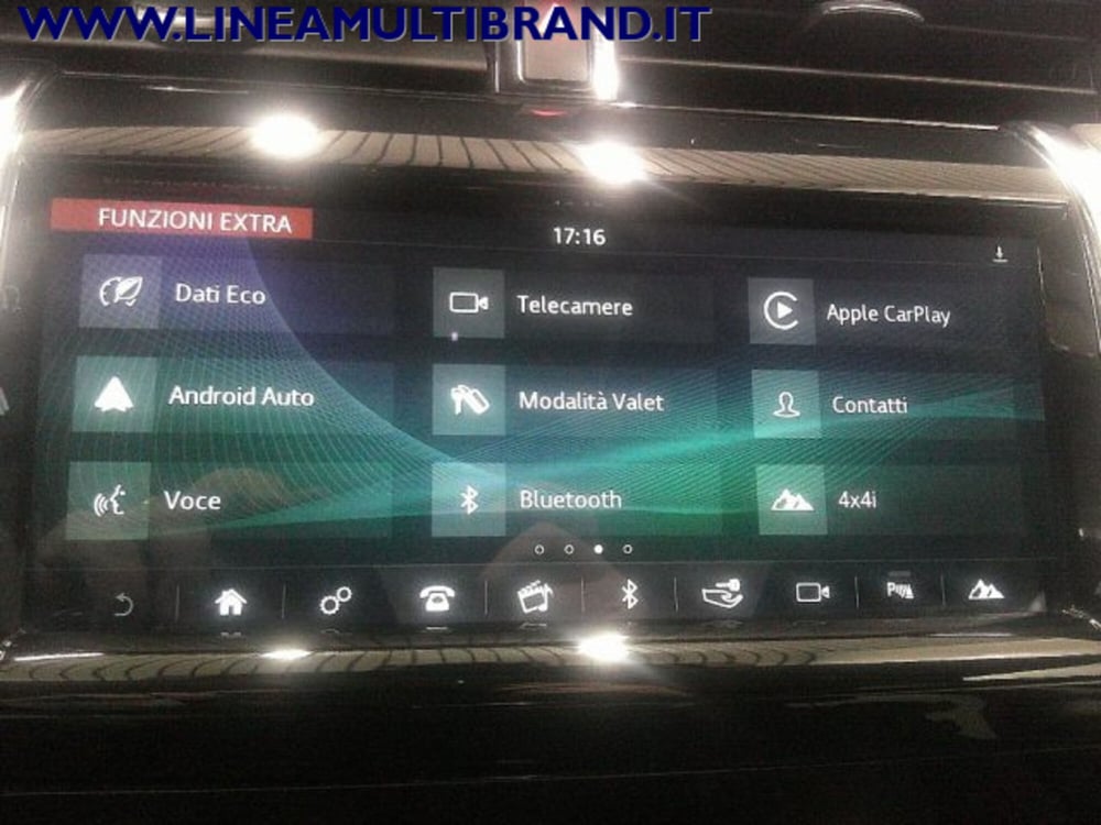 Land Rover Discovery Sport usata a Piacenza (15)