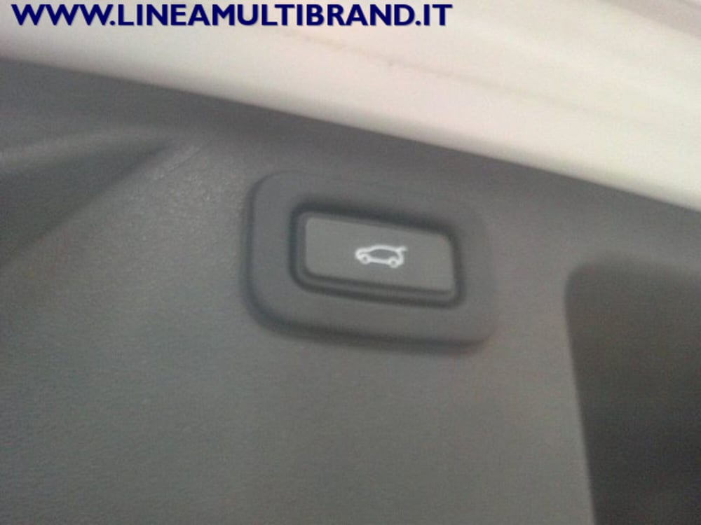 Land Rover Discovery Sport usata a Piacenza (9)