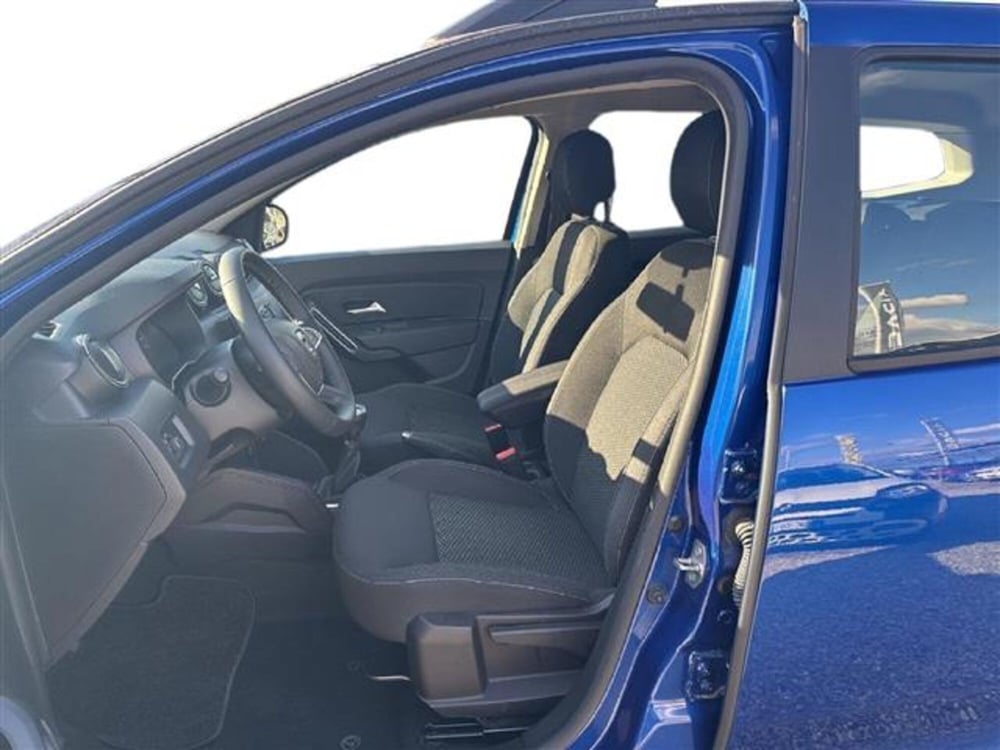 Dacia Duster usata a Torino (11)