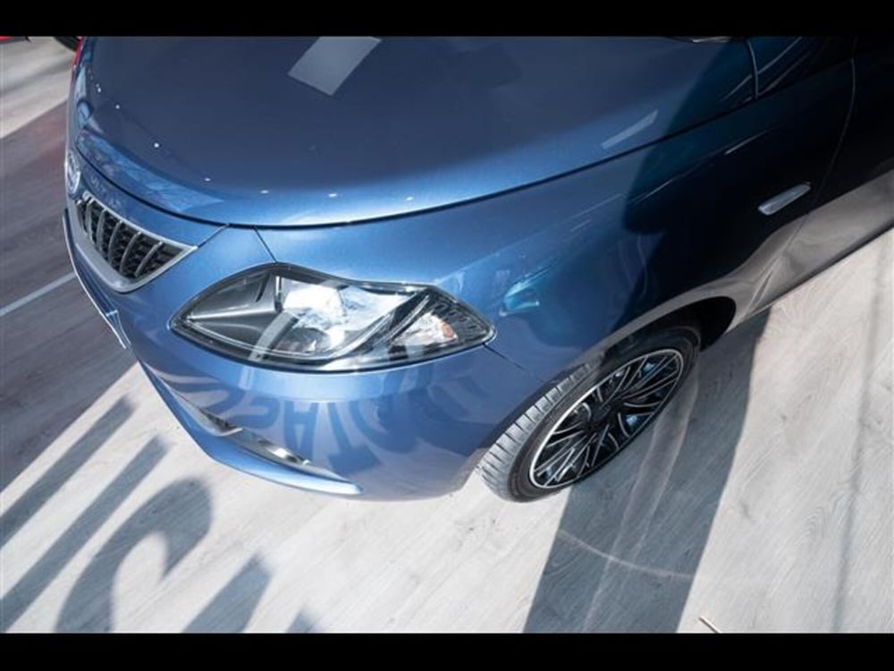 Lancia Ypsilon usata a Torino (9)