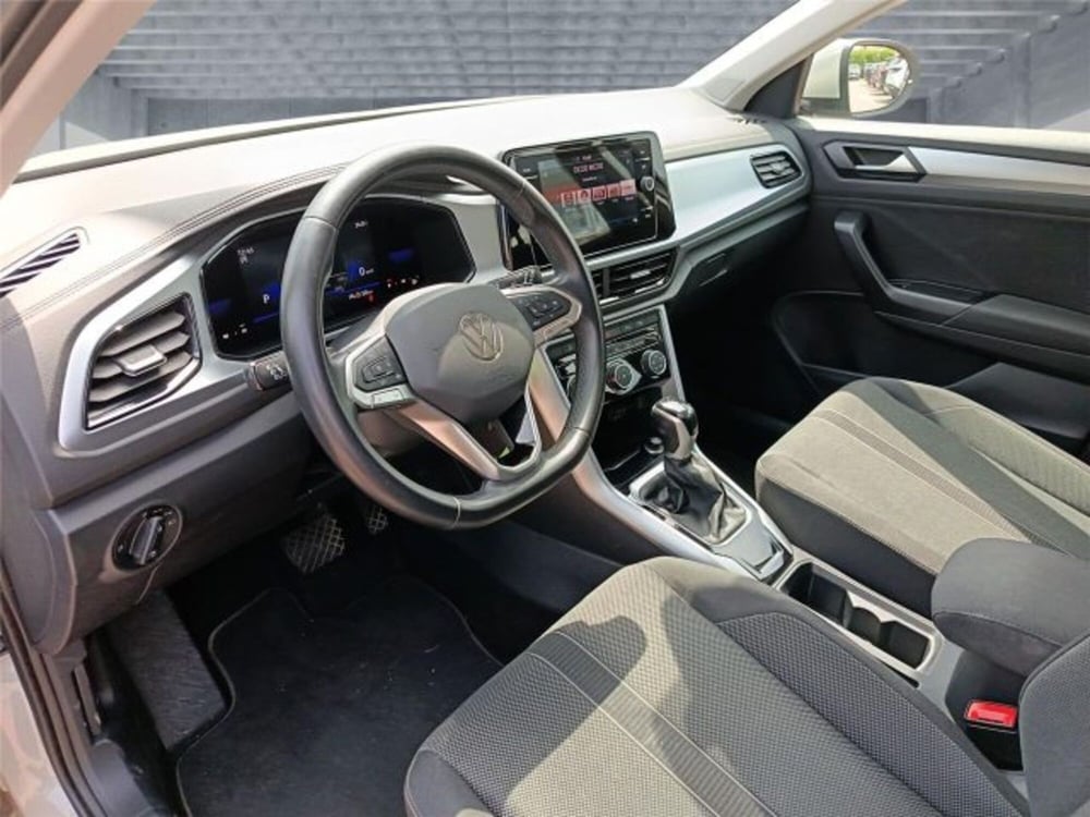 Volkswagen T-Roc usata a Bari (11)