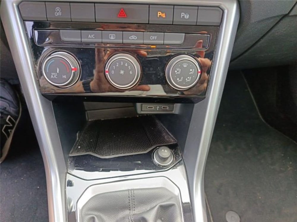 Volkswagen T-Roc usata a Bari (20)
