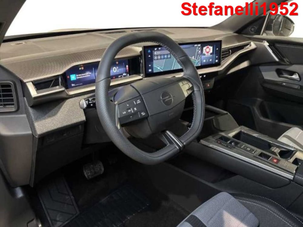 Opel Grandland nuova a Bologna (11)