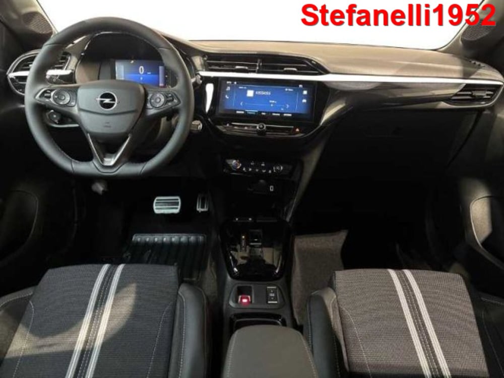 Opel Corsa nuova a Bologna (13)