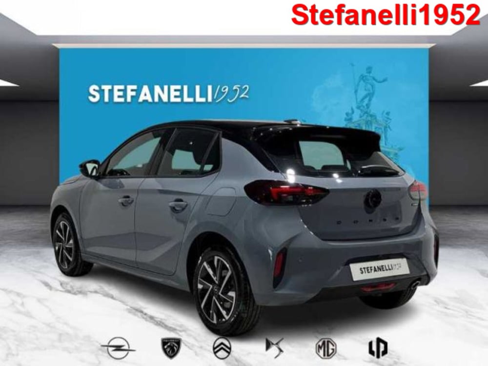 Opel Corsa nuova a Bologna (5)