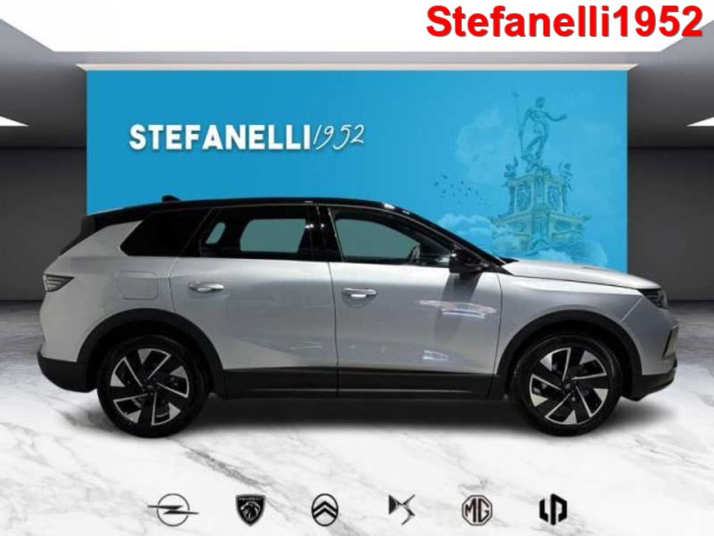 Opel Grandland nuova a Bologna (2)