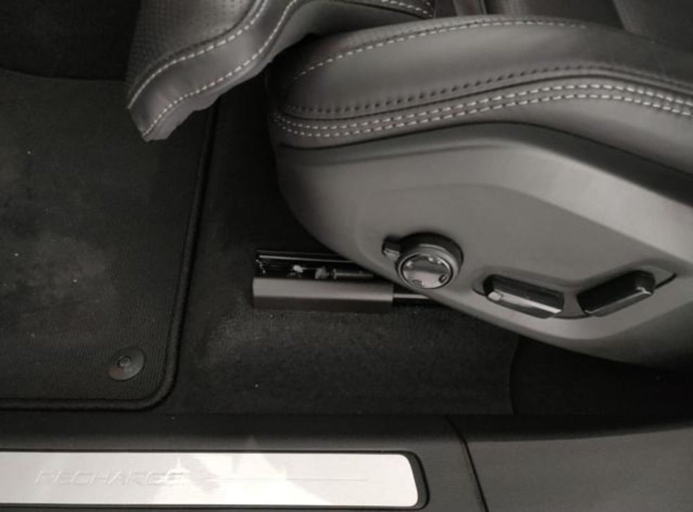 Volvo XC60 usata a Modena (16)