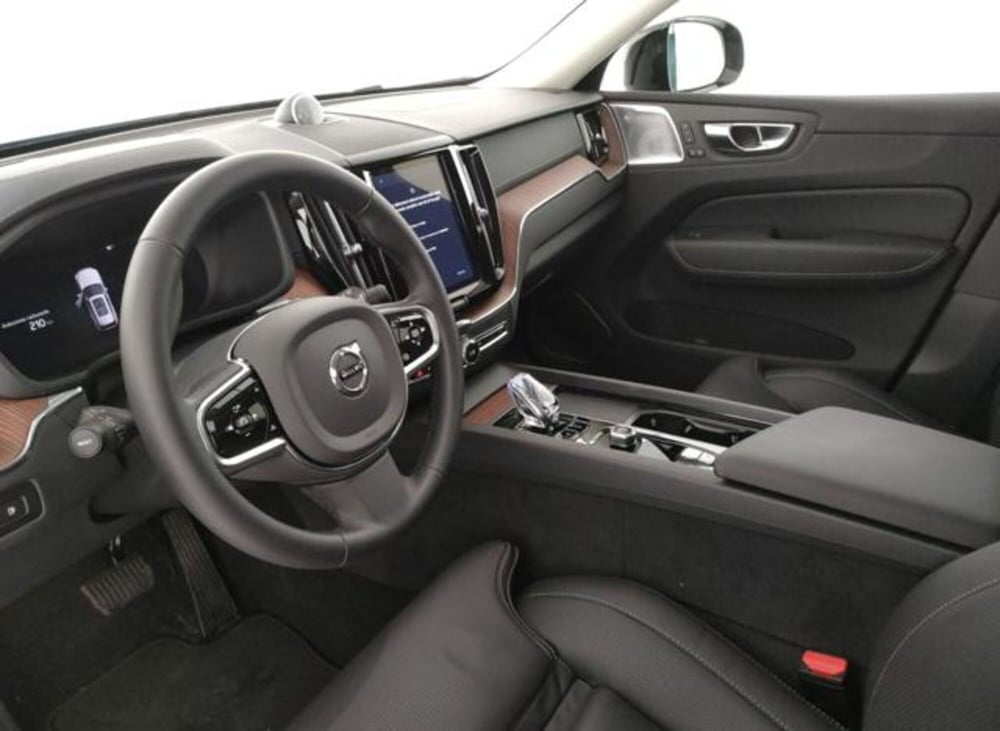 Volvo XC60 usata a Modena (17)
