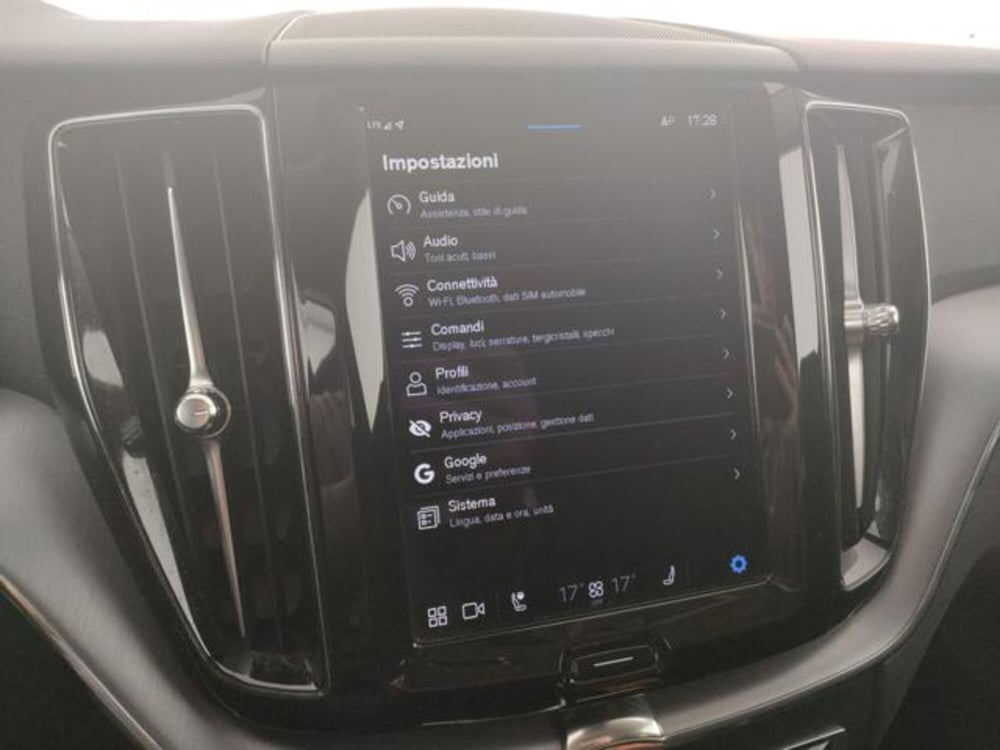 Volvo XC60 usata a Modena (20)