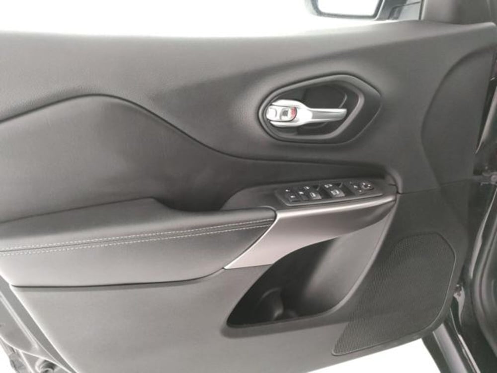 Jeep Cherokee usata a Modena (11)