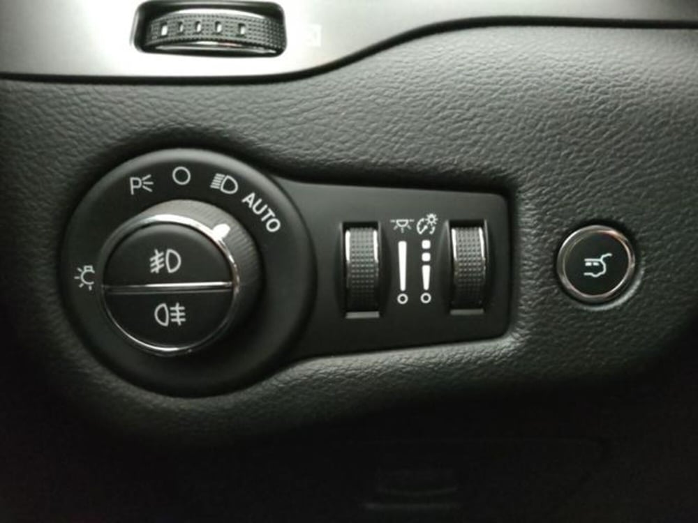 Jeep Cherokee usata a Modena (12)