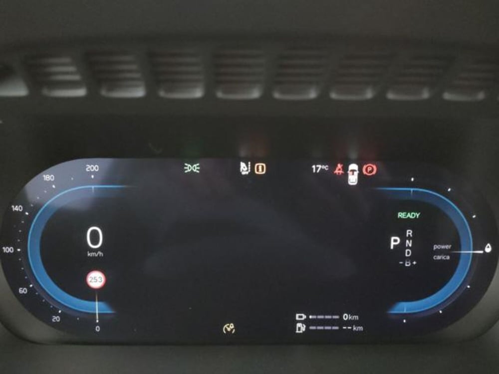 Volvo XC90 nuova a Modena (19)