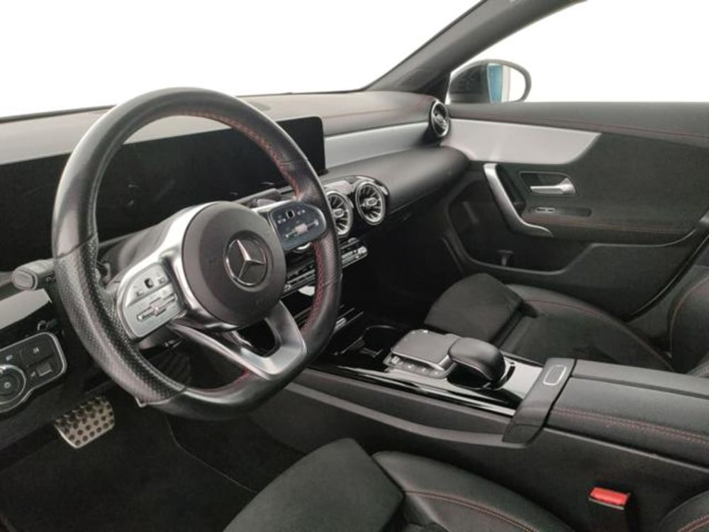 Mercedes-Benz CLA Shooting Brake usata a Modena (13)