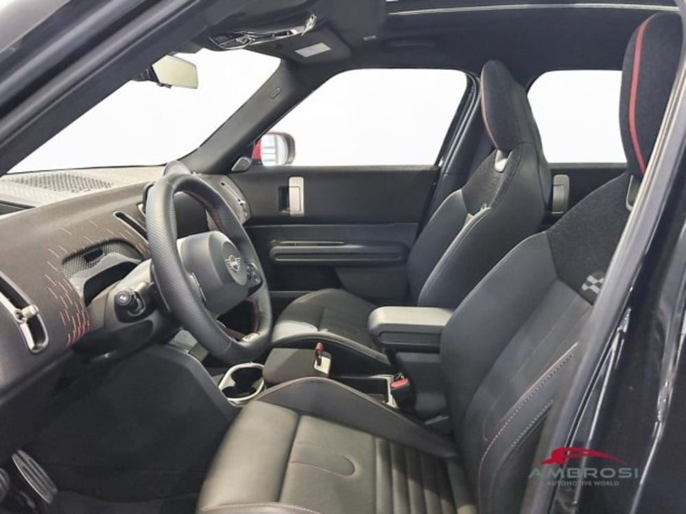 MINI Mini Countryman nuova a Perugia (9)