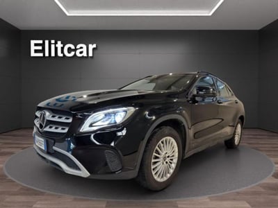 Mercedes-Benz GLA SUV 200 d Automatic Business del 2019 usata a Magenta