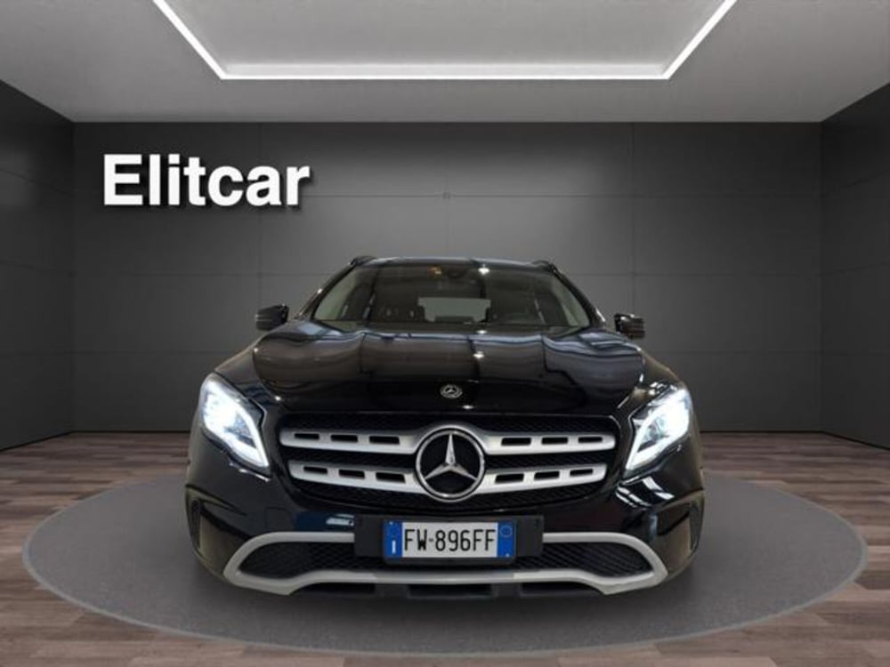 Mercedes-Benz GLA SUV usata a Milano (2)