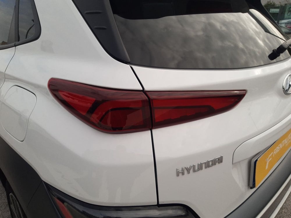 Hyundai Kona usata a Campobasso (11)