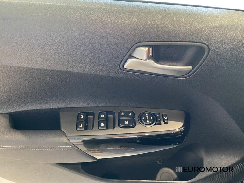 Kia Picanto nuova a Bari (11)
