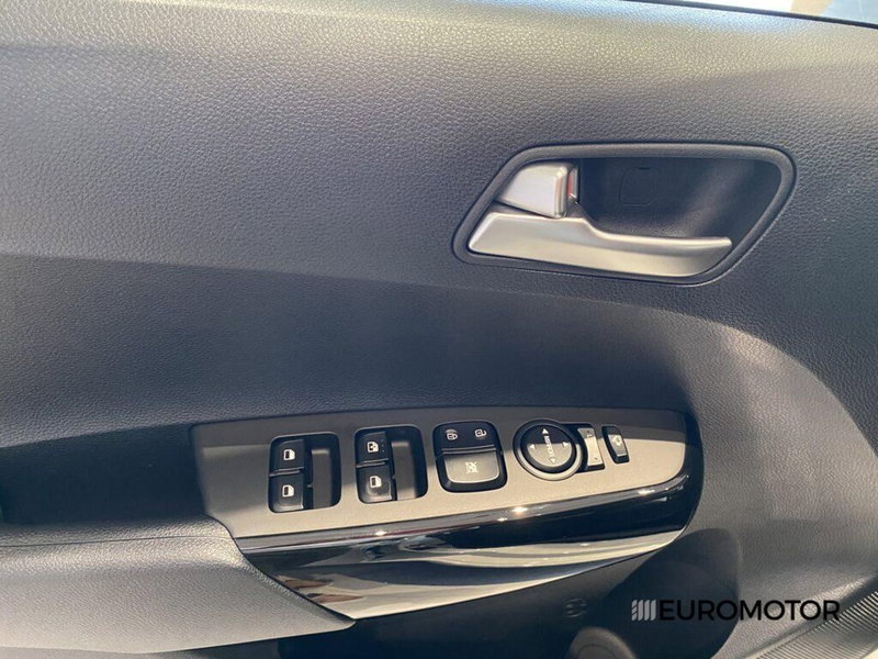 Kia Picanto nuova a Bari (12)