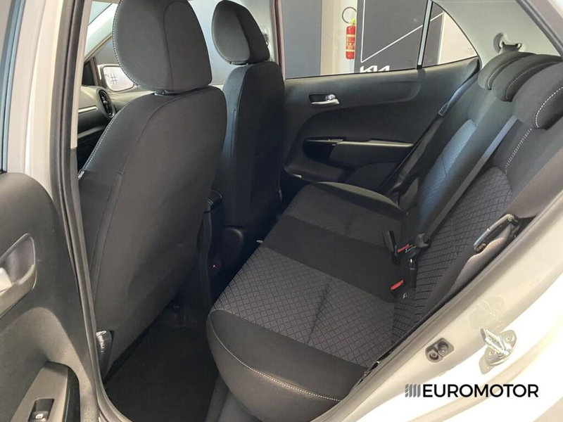 Kia Picanto nuova a Bari (14)