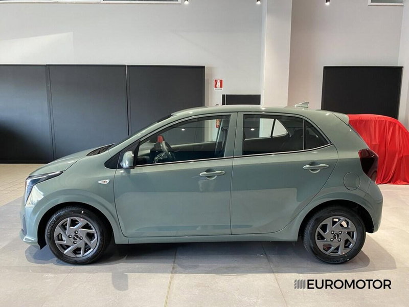 Kia Picanto nuova a Bari (12)