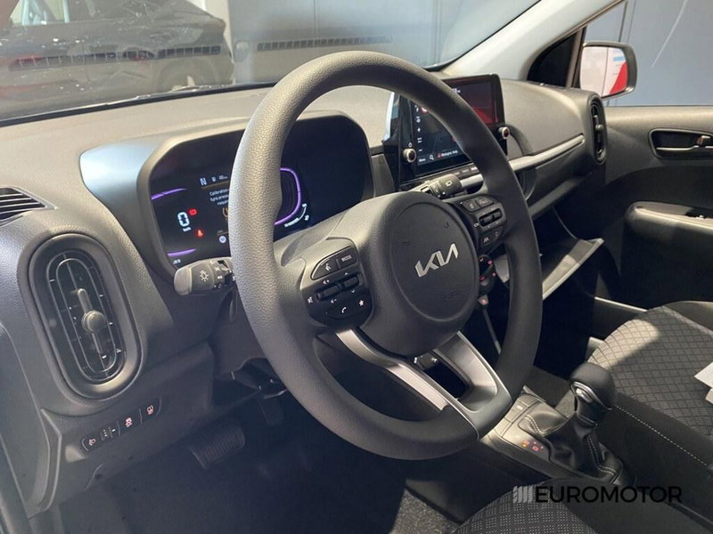 Kia Picanto nuova a Bari (15)