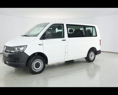 Volkswagen Veicoli Commerciali Caravelle 2.0 TDI 150CV DSG PC Trendline del 2017 usata a Castenaso