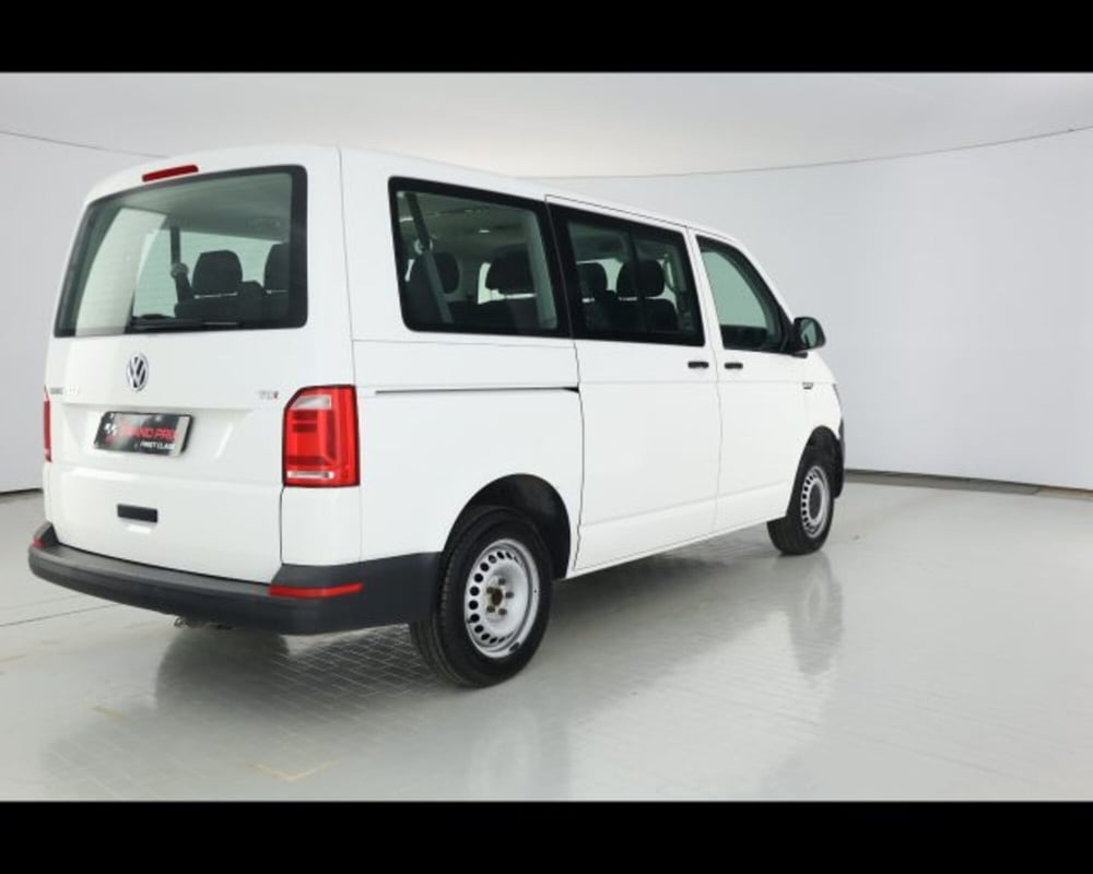 Volkswagen Veicoli Commerciali Caravelle usata a Bologna (12)