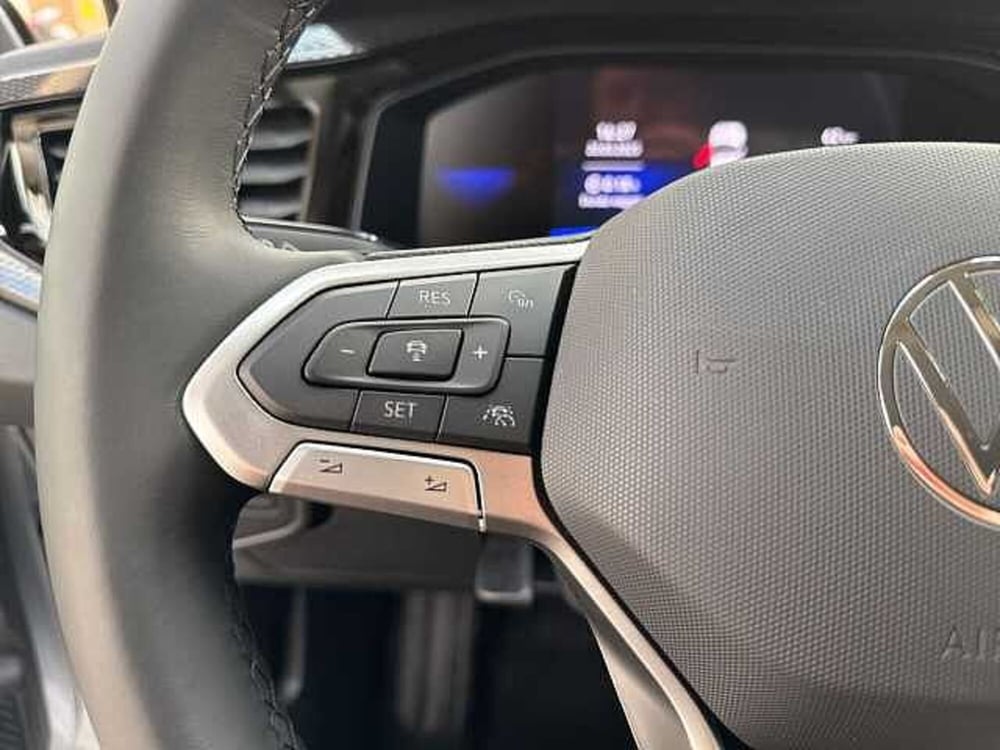 Volkswagen Taigo nuova a Napoli (15)