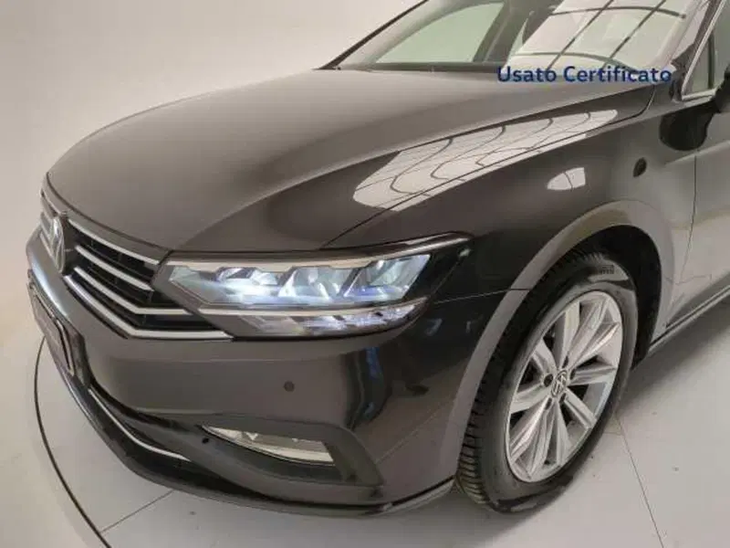 Volkswagen Passat Variant usata a Avellino (10)