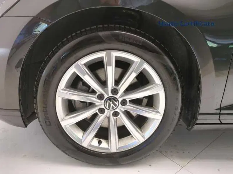 Volkswagen Passat Variant usata a Avellino (11)