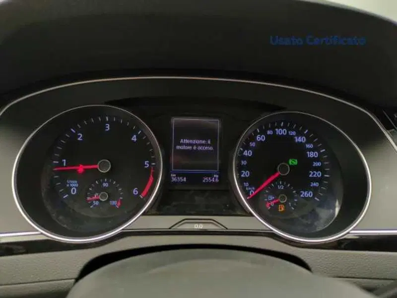 Volkswagen Passat Variant usata a Avellino (15)