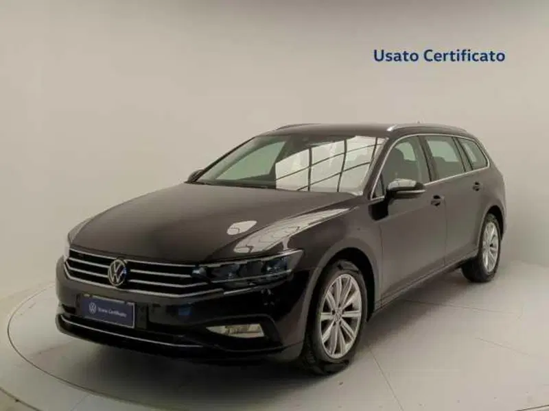 Volkswagen Passat Variant usata a Avellino (3)