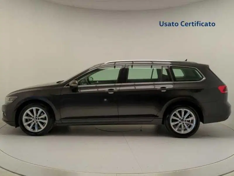 Volkswagen Passat Variant usata a Avellino (4)