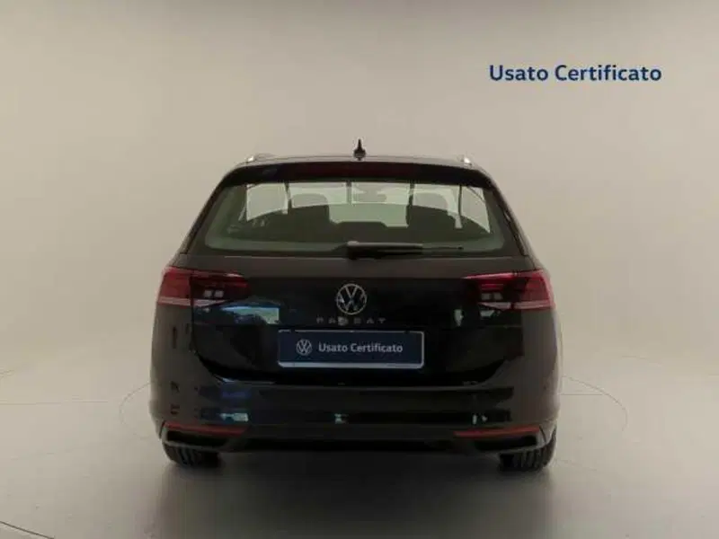 Volkswagen Passat Variant usata a Avellino (6)